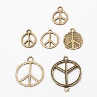 Zinc Alloy Jewelry Pendants, Round, antique bronze color plated, vintage & DIY Approx 