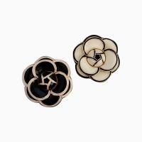 El esmalte Broche, aleación de zinc, Flor, chapado en color dorado, para mujer, más colores para la opción, 40mm, 10PCs/Grupo, Vendido por Grupo