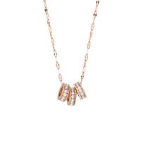 Collier de bijoux de titane, Acier titane, avec 1.97inch chaînes de rallonge, Placage ionique sous vide, bijoux de mode & pour femme & avec strass, couleur or rose Environ 17.72 pouce, Vendu par PC