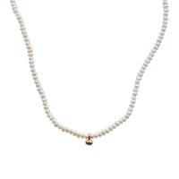 Collier de chaîne en laiton de perles d'eau douce, avec perle d'eau douce cultivée, Placage de couleur d'or, bijoux de mode & pour femme, blanc, 6mm Environ 35.5-41.5 cm, Vendu par PC