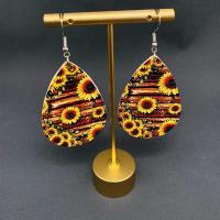 Cuero de PU Pendientes con Colgantes, con metal, latón aro de pendiente, Gota, estampado, Joyería & para mujer, más colores para la opción, 36x77mm, Vendido por UD