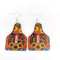 Cuero de PU Pendientes con Colgantes, con metal, latón aro de pendiente, estampado, Joyería & para mujer, más colores para la opción, 36x77mm, Vendido por Par