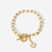 Bracelets de perles, Acier inoxydable 304, avec coquille blanche & perle d'eau douce cultivée, coeur, Plaqué or 18K, pour femme Environ 7.48 pouce, Vendu par PC