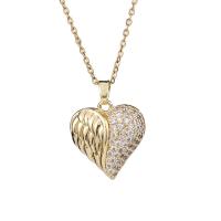 Collier en laiton cubique Zircon Micro Pave, coeur, Plaqué d'or, pavé de micro zircon & pour femme Environ 17.7 pouce, Vendu par PC