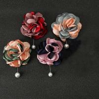 Broche de Tela, paño, con pasador de hierro & Perlas plásticas, Flor, chapado en color de plata, para mujer, más colores para la opción, 108mm, Vendido por UD