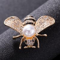 Broche de diamantes de imitación de la aleación de Zinc, con Perlas plásticas, Abeja, chapado en color dorado, para mujer & con diamantes de imitación, más colores para la opción, 30x38mm, Vendido por UD