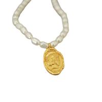 Collier de chaîne en laiton de perles d'eau douce, perle d'eau douce cultivée, avec laiton, Placage de couleur d'or, bijoux de mode & pour femme, blanc, 15mm cm, Vendu par PC