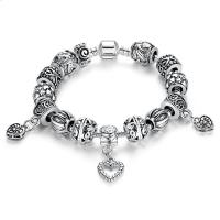 Europeo pulseras de cristal mixto, aleación de zinc, con cadena de latón, Corazón, chapado en color de plata, diverso tamaño para la opción & para mujer & con diamantes de imitación & ennegrezca, longitud:aproximado 7.8 Inch, Vendido por UD