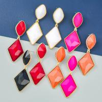 Resin Zinc Alloy Earring, with Resin, gold color plated, fashion jewelry & for woman 