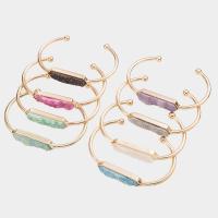 Ouverture Bracelets en cuivre, laiton, avec Pierre naturelle, bijoux de mode & pour femme, plus de couleurs à choisir, Diamètre inté Environ 60mm, Vendu par PC