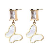 Boucles d'oreilles en acier titane, avec coquille blanche, papillon, Placage ionique sous vide, bijoux de mode & pavé de micro zircon & pour femme, plus de couleurs à choisir Vendu par paire