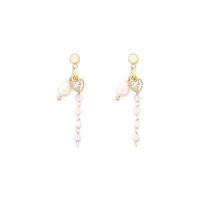 Boucle d'oreille en alliage de zinc en plastique perle, avec perle de plastique, Placage de couleur d'or, bijoux de mode & pour femme & avec strass Vendu par paire