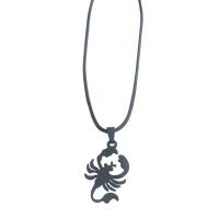 Collier de bijoux de titane, Acier titane, scorpion, Placage ionique sous vide, unisexe & styles différents pour le choix, plus de couleurs à choisir Vendu par PC