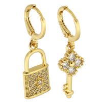 Pendientes asimétricos, metal, Cerradura y llave, chapado en color dorado, micro arcilla de zirconia cúbica & para mujer, 31mm,32mm, Vendido por Par