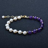 Kultivierten Süßwasser Perle Messing Armband, Natürliche kultivierte Süßwasserperlen, mit Amethyst & Messing, rund, goldfarben plattiert, für Frau, gemischte Farben, 5-6mm, Länge:7.1 ZollInch, verkauft von PC