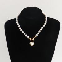 Collier de perles en plastique, alliage de zinc, avec Plastique ABS perle, Placage de couleur d'or, bijoux de mode & pour femme, deux couleurs différentes, 20mm cm, Vendu par brin