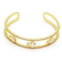 Ouverture Bracelets en cuivre, laiton, avec coquille, Placage de couleur d'or, styles différents pour le choix & pavé de micro zircon & pour femme, Or, 65mm, Vendu par PC