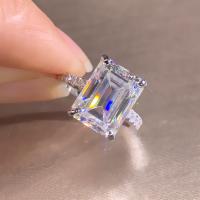 Anneau de cuivre de Zircon, laiton, Placage de couleur platine, normes différentes pour le choix & pavé de micro zircon & pour femme, Vendu par PC