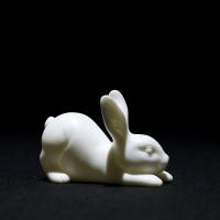 Porcelaine blanche décoration d'objet artisanal, lapin, fait à la main, pour la maison et le bureau & durable Vendu par PC