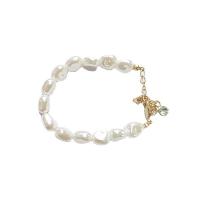 BCC Bracelets en plastique , plastique revêtu de cuivre, avec alliage de zinc, avec 8cm chaînes de rallonge, Placage de couleur d'or, bijoux de mode & pour femme, deux couleurs différentes cm, Vendu par brin