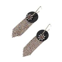 Fashion Fringe Earrings, Zinklegierung, Schneeflocke, plattiert, Modeschmuck & Micro pave Zirkonia & für Frau, keine, 30x109mm, verkauft von Paar