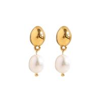 Freshwater Pearl Drop Earring, 304 Stainless Steel, with Freshwater Pearl, Vacuum Ion Plating, fashion jewelry & for woman, golden 