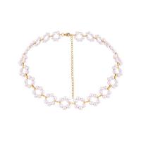 Collier de perles en plastique, alliage de zinc, avec plastique, avec 11cm chaînes de rallonge, Placage de couleur d'or, pour femme, blanc Environ 37 cm, Vendu par PC