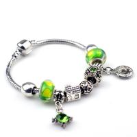 European Match Cristal Bracelets, alliage de zinc, avec chalumeau & fer, Placage de couleur argentée, longueur différente pour le choix & unisexe & avec strass, vert, Vendu par PC