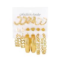 pendiente gota de aleación de cinc, aleación de zinc, con Perlas de plástico ABS, chapado en color dorado, 9 piezas & Joyería & diferentes estilos para la opción & para mujer, dorado, Vendido por Set