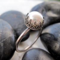 Messing Fingerring, mit Kunststoff Perlen, rund, antik silberfarben plattiert, verschiedene Größen vorhanden & für Frau, weiß, 9.5mm, verkauft von PC