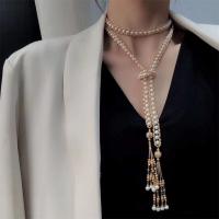 Collier de chaîne en laiton de perles d'eau douce, perle d'eau douce cultivée, avec laiton, bijoux de mode & pour femme, blanc Environ 120 cm, Vendu par PC