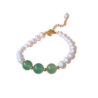 bracelet en laiton de perle d'eau douce cultivée, avec résine & laiton, Rond, Plaqué d'or, bijoux de mode & pour femme Environ 9 pouce, Vendu par PC