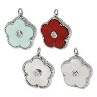 Pendentifs en Résine laiton , avec résine, fleur, Placage de couleur argentée, bijoux de mode & DIY & pavé de micro zircon, plus de couleurs à choisir Environ 2mm, Vendu par PC