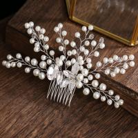 Decorative Hair Combs, Zinc Alloy, with Plastic Pearl, fashion jewelry & for woman & with rhinestone, silver color 