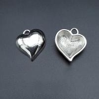 Pendentifs coeur en alliage de zinc, Plaqué de couleur d'argent, Vintage & DIY & effet 3D Environ Vendu par sac