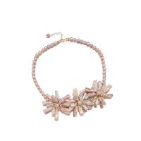 Collier de chaîne en laiton de perles d'eau douce, perle d'eau douce cultivée, avec laiton, fleur, Plaqué or 18K, bijoux de mode & pour femme Environ 18.9 pouce, Vendu par PC