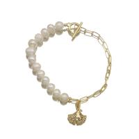 bracelet en laiton de perle d'eau douce cultivée, avec laiton, Ginkgo Feuille, Plaqué or 18K, bijoux de mode & pour femme Environ 7.5 pouce, Vendu par PC