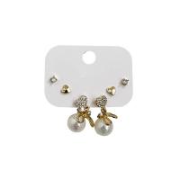 Boucle d'oreille en alliage de zinc en plastique perle, avec perle de plastique, trois pièces & bijoux de mode & styles différents pour le choix & pour femme & avec strass, Vendu par fixé