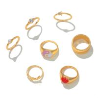 Zink-Legierung Ring Set, Zinklegierung, mit Kunststoff Perlen, goldfarben plattiert, 7 Stück & Modeschmuck & für Frau & Emaille & mit Strass, goldfarben, verkauft von setzen