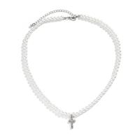 Collier de perles en plastique, perle de plastique, avec alliage de zinc, avec 2.7inch chaînes de rallonge, croix, Placage de couleur platine, pour homme & avec strass Environ 17.7 pouce, Vendu par PC