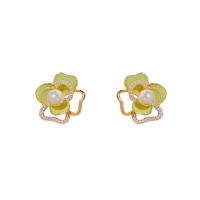 Brass Stud Earring, with Plastic Pearl, Flower, real gold plated, fashion jewelry & for woman & enamel 