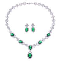 Zircon Micro Pave alliage de zinc cubes Parures, boucle d'oreille & collier, Placage de couleur platine, pavé de micro zircon & pour femme, vert, 4.1cm,3cm .5 cm, Vendu par fixé