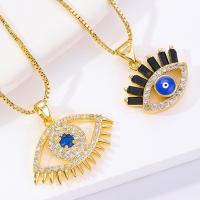 Collier Evil Eye bijoux, laiton, Plaqué or 18K, styles différents pour le choix & pavé de micro zircon, plus de couleurs à choisir, Vendu par PC