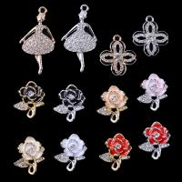 Pendentifs de stras en alliage Zinc, alliage de zinc, Placage UV, DIY & styles différents pour le choix & émail & avec strass, 15-34mm, Vendu par PC