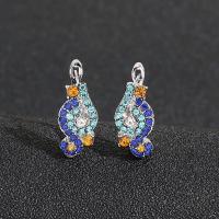 Boucle d'oreille de zinc alliage strass goutte, alliage de zinc, avec Moissanite, Placage de couleur argentée, bijoux de mode & pour femme, couleurs mélangées Vendu par paire