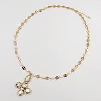 Collier de chaîne en laiton de perles d'eau douce, avec Quartz & perle d'eau douce cultivée, avec 5cm chaînes de rallonge, Placage de couleur d'or, Forme différente pour le choix & bijoux de mode & pour femme, plus de couleurs à choisir Environ 45 cm, Vendu par PC