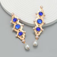 Resin Zinc Alloy Earring, with Resin & Plastic Pearl, fashion jewelry & for woman 