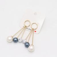 Pendiente de aleación de cinc con perlas plásticas, aleación de zinc, con Piedra natural & Perlas plásticas, Joyería & para mujer, más colores para la opción, 70mm, Vendido por Par