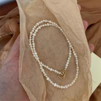 Collier de chaîne en laiton de perles d'eau douce, perle d'eau douce cultivée, avec laiton, fait à la main, bijoux de mode & styles différents pour le choix & pour femme, blanc cm, Vendu par brin