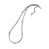 Collier de chaîne en laiton de perles d'eau douce, avec perle d'eau douce cultivée & alliage de zinc, avec 5cm chaînes de rallonge, Placage de couleur argentée, bijoux de mode & pour femme, deux couleurs différentes cm, Vendu par brin